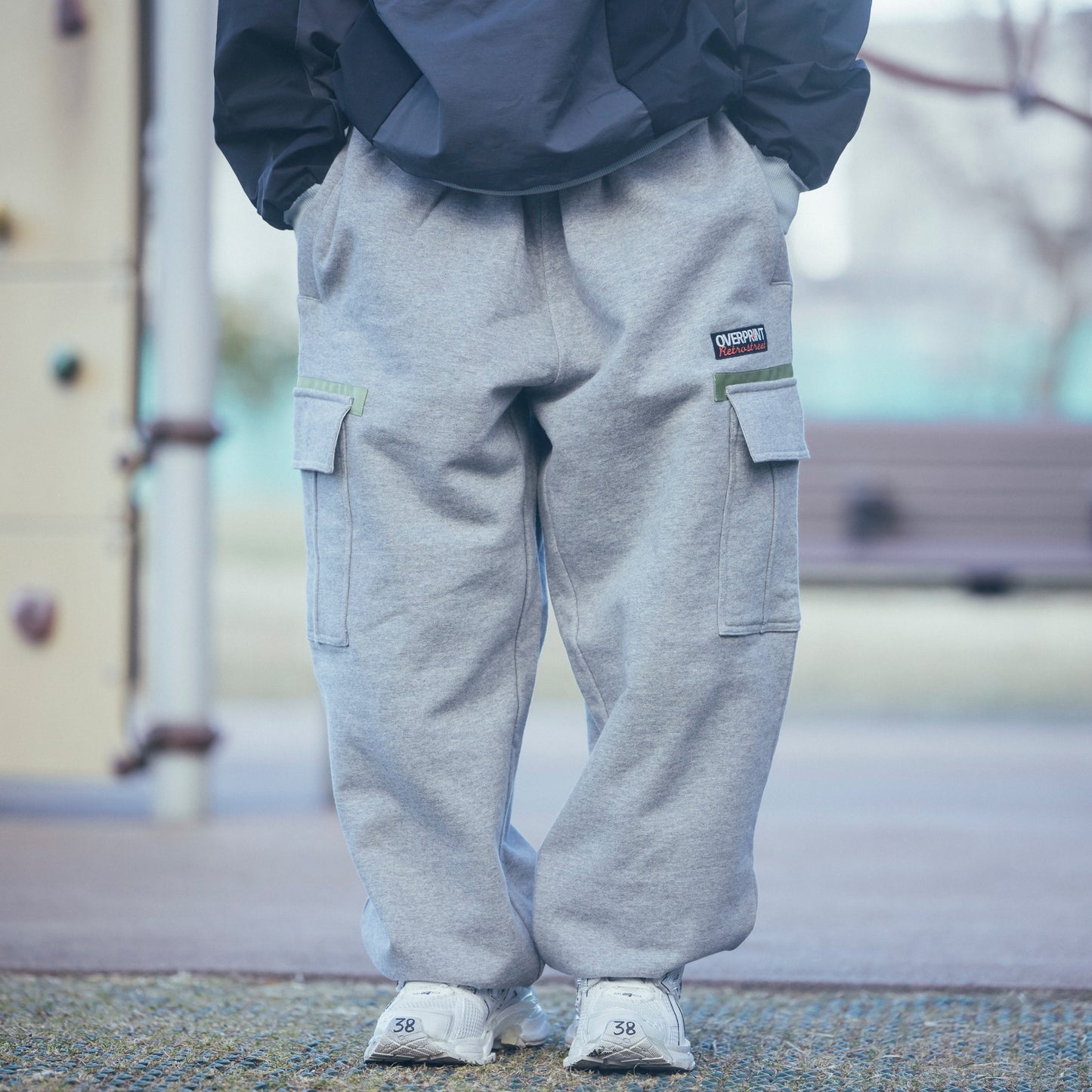 sweat cargo pants gray